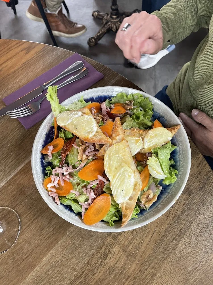Salade de Chèvre Chaud